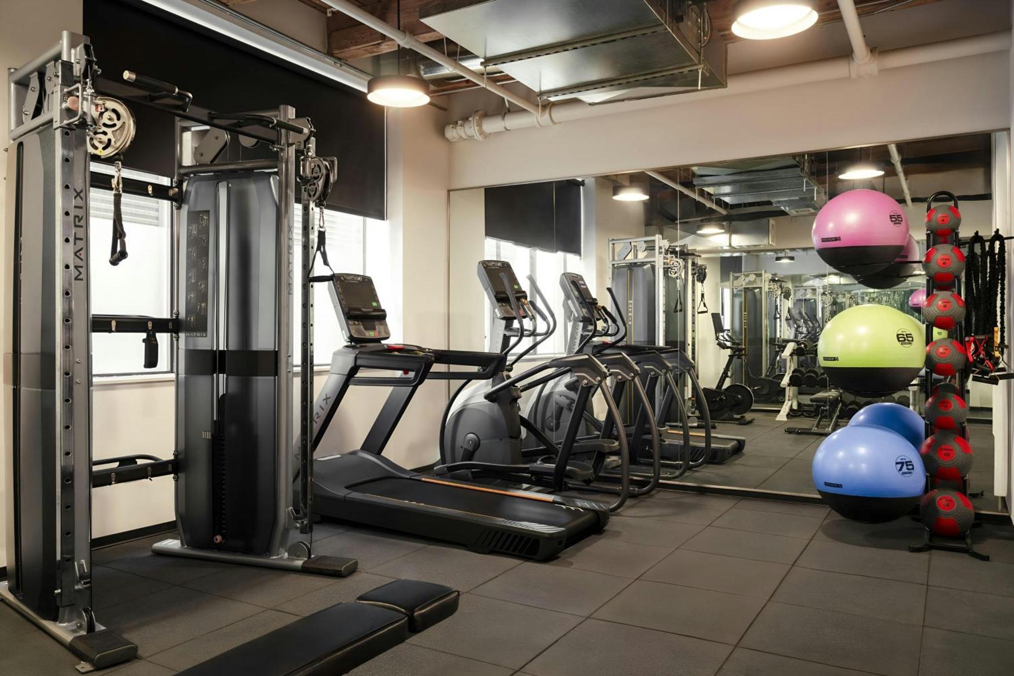 Sonder By Marriott Bonvoy Market Hall West Loop 4*